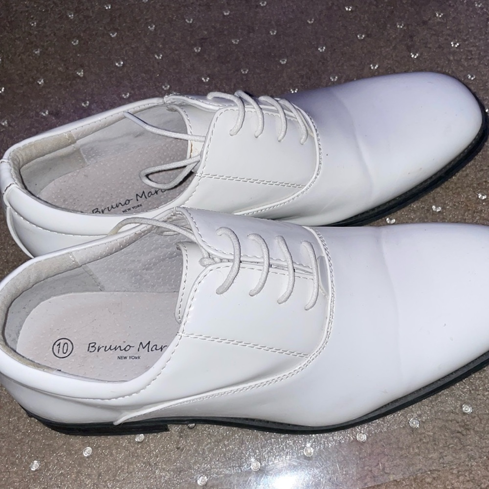 Bruno Marc dress shoes